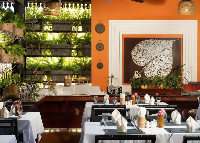 Hotel Indochine 4*
