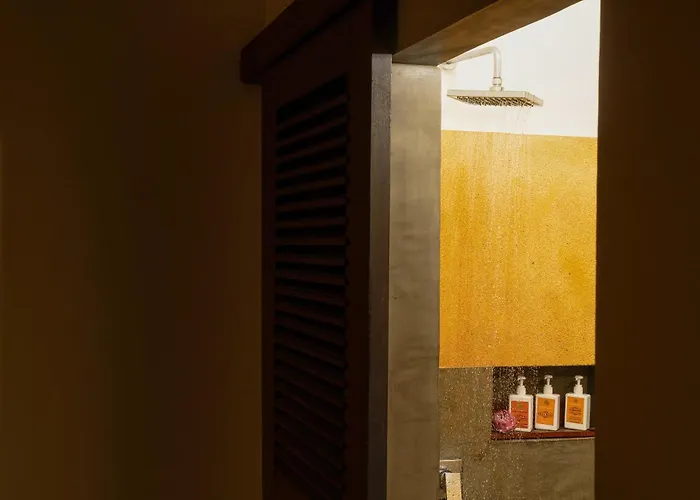 Indochine Hotel 4*