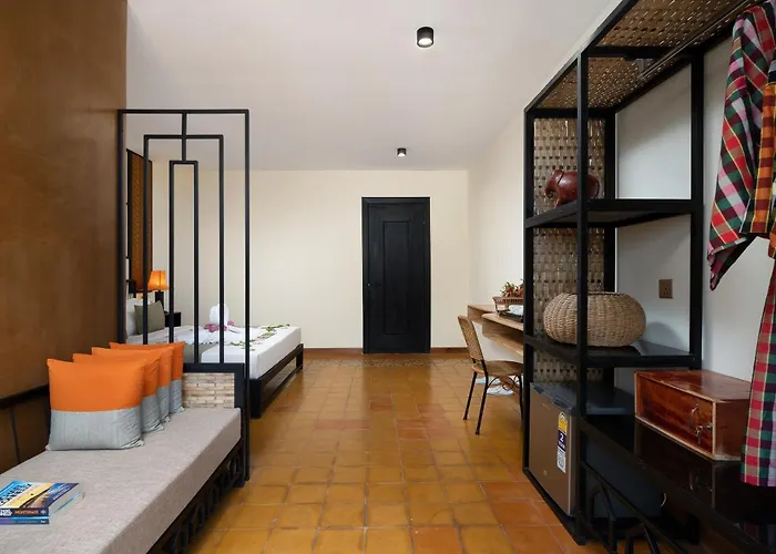 Hotel Indochine 4*