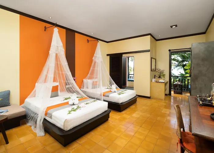 Hotel Indochine 4*